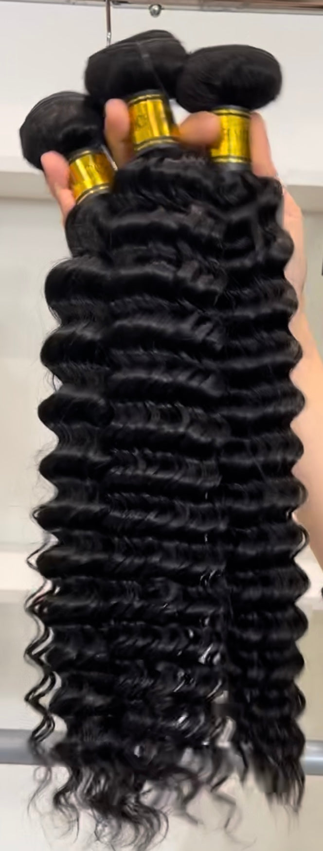Straight 9A Brazilian Human Hair Bundle (99J)